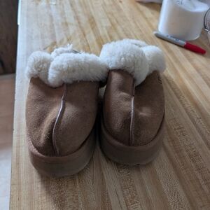 UGG Tan and Cream Women's Slippers